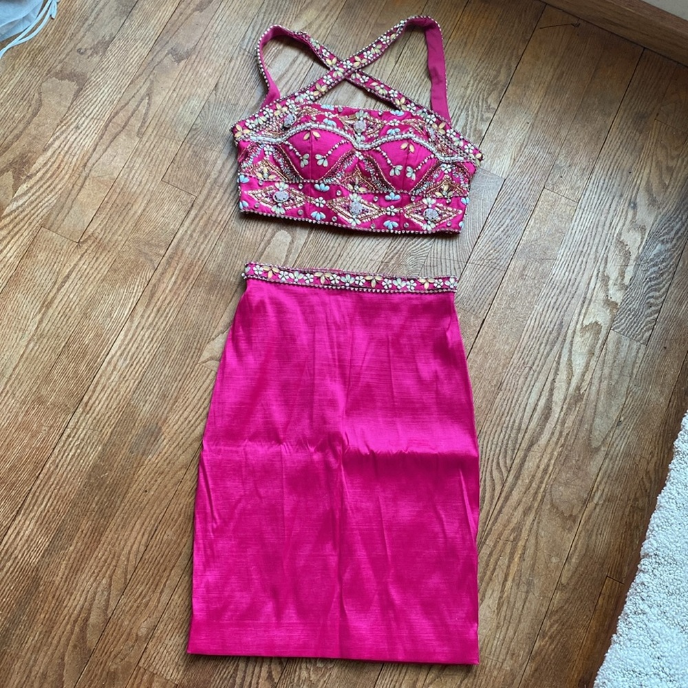 2 Piece Mac Duggal Pink embellished skirt set Festive / event / pageant / Barbie - Picture 4 of 17
